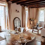 Penthouse On Isola Dei Pescatori