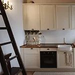 Penthouse On Isola Dei Pescatori 아파트