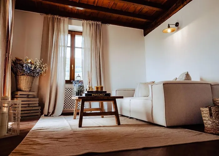 Daire Penthouse On Isola Dei Pescatori